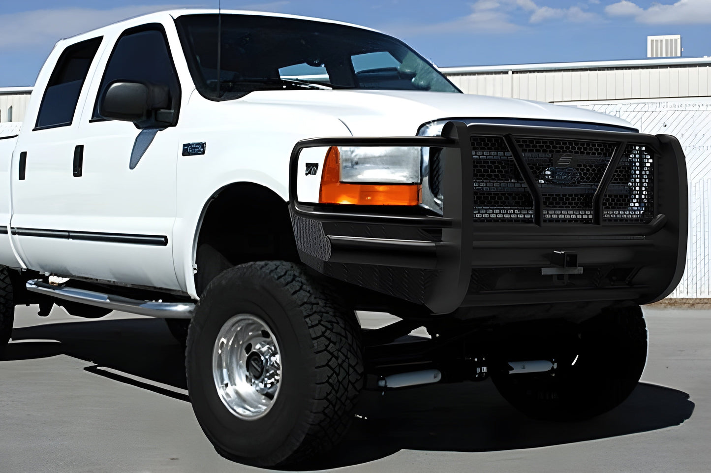 Steelcraft Ford F450/F550 Superduty 1999-2007 HD Front Bumper with Receiver - HD11300R
