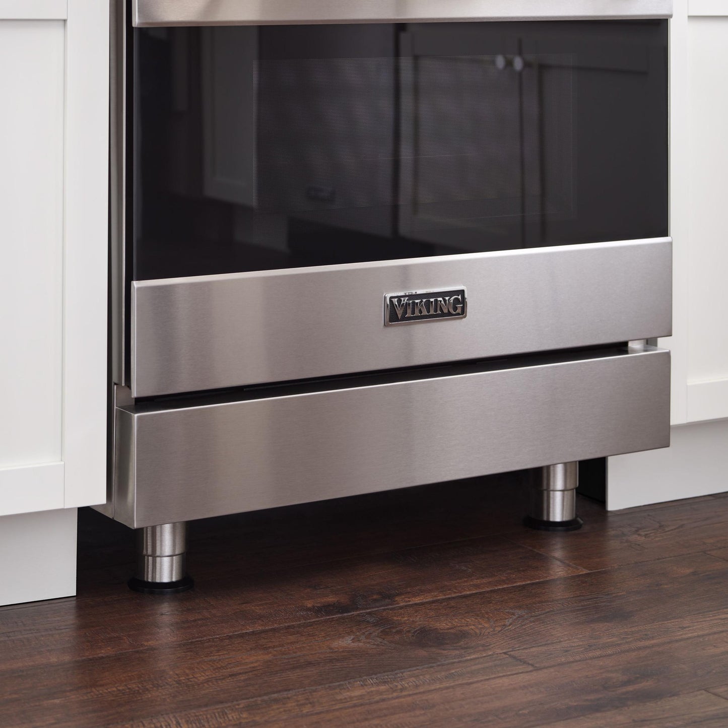 VIKING 30" Self-Cleaning Dual Fuel Range Viking 3 Series Bronze - RVDR33025BANLP